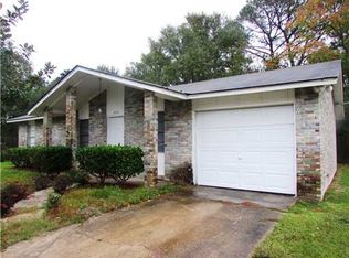 2612 Southern Dr, Gautier, MS 39553