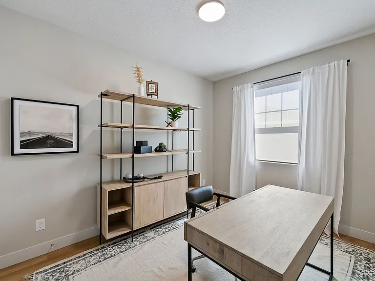 Viviano at Riverton — Photo 11