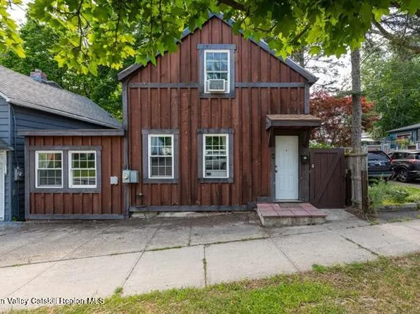 107 Spring Street, Catskill, NY 12414