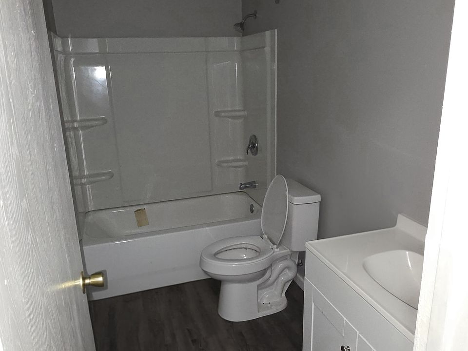 1st image of 2270 Creedmoor Dr