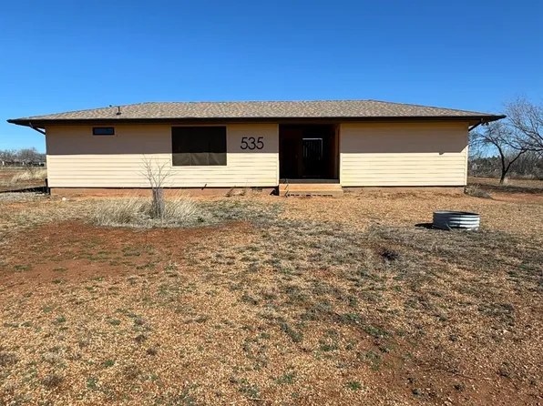 535 E 6th St, Spur, TX 79370