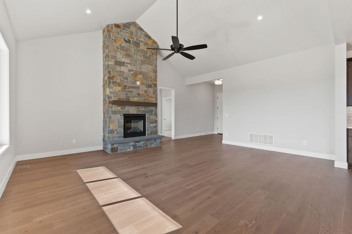 next background image