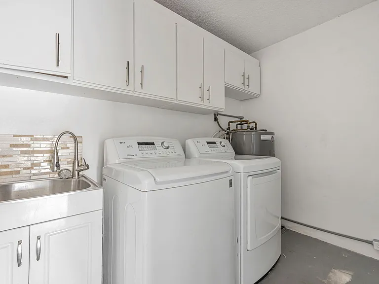 21356 Summertrace Cir — Photo 33