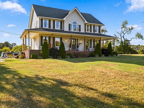 3rd image of 61 Hiwassee Rd