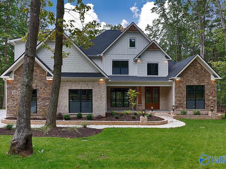 1st image of 5076 Willow Dr SE