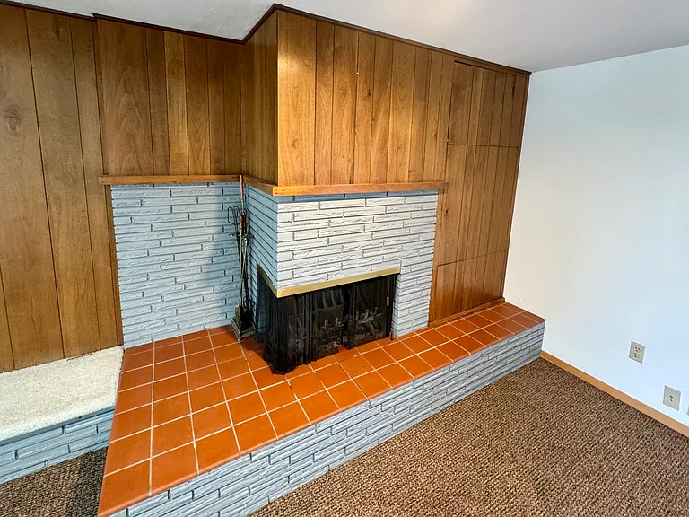728 Saint Charles St #1 — Photo 4