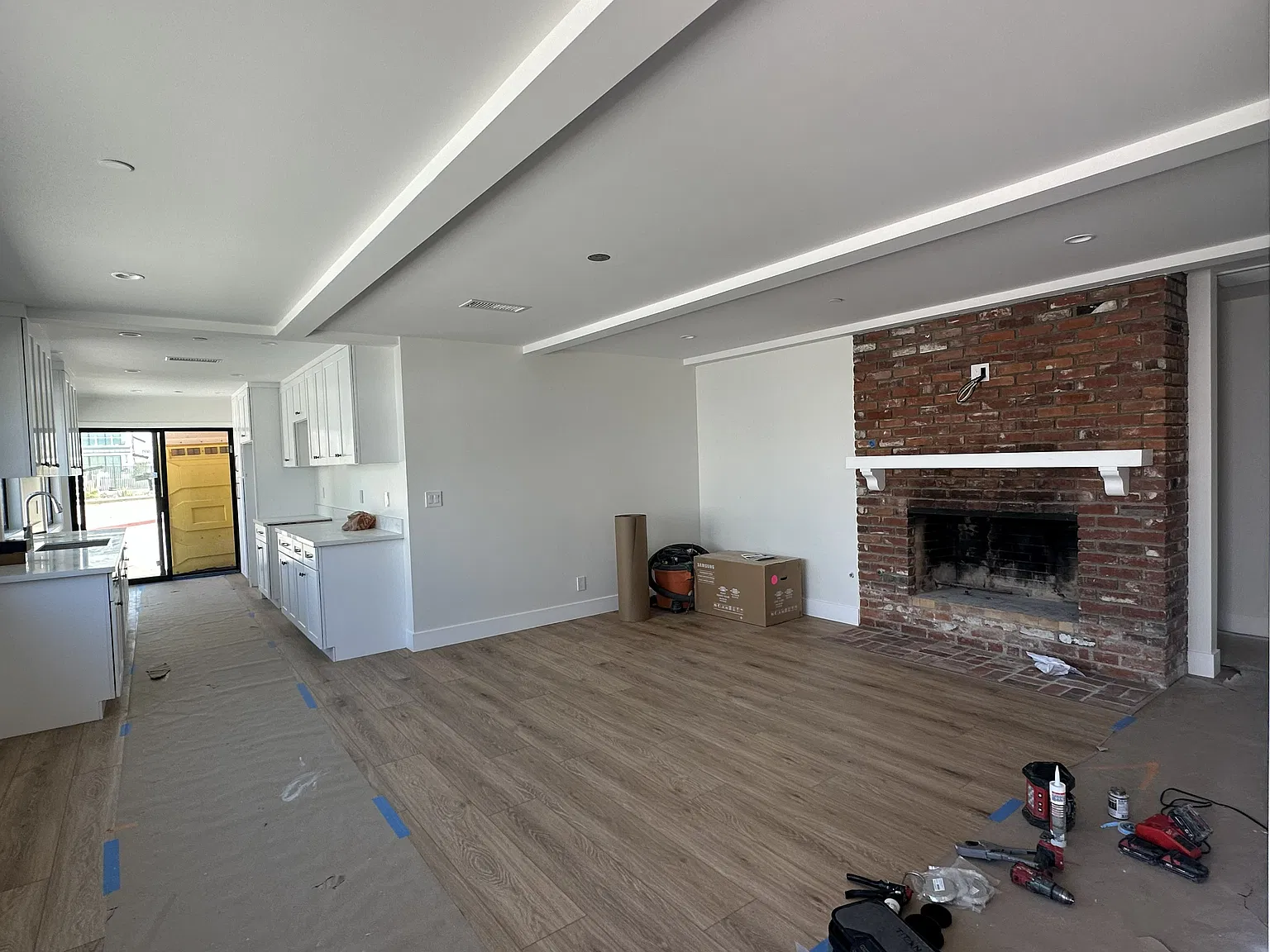 3714 Park Ln — Photo 2