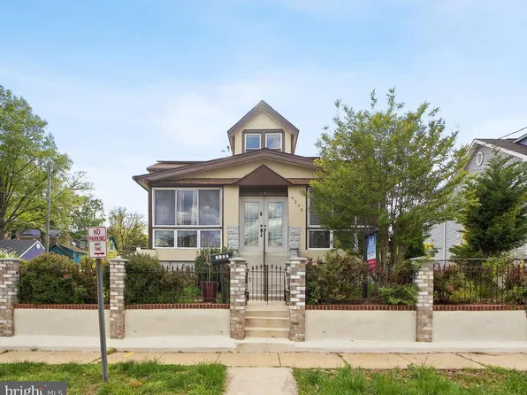 4200 29th St, Mount Rainier, MD 20712
