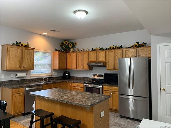 5th image of 2705 Mount Zion Ct