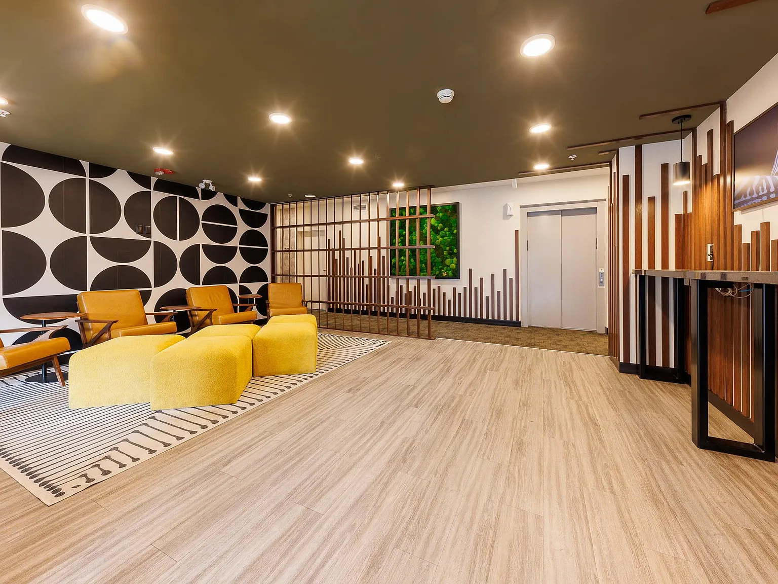 Lyfe Apartments — Photo 3