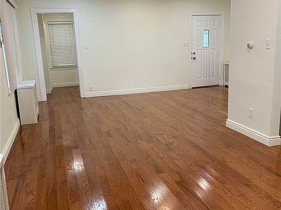 3rd image of 88-26 240th St