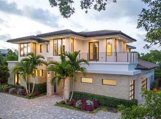 689 Banyan Blvd, Naples, FL 34102