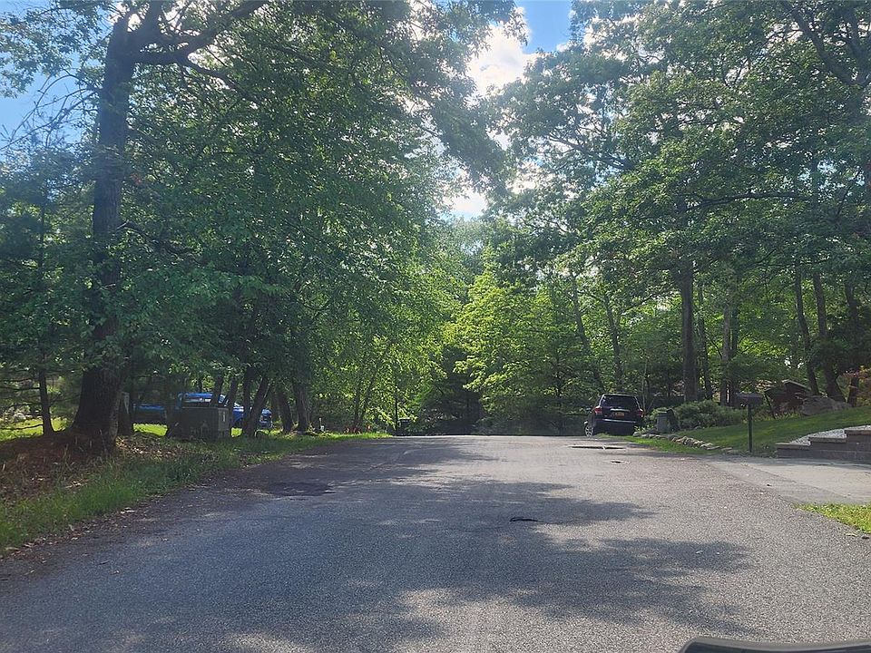2nd image of Chelsea Lane