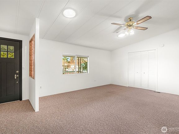 5th image of 5900 64th Street NE #187