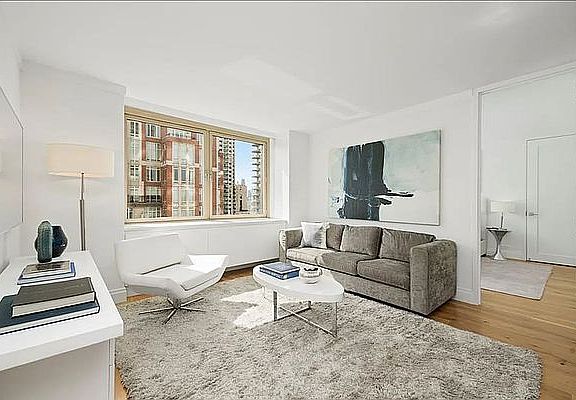 3rd image of 201 E 86th St APT 29D