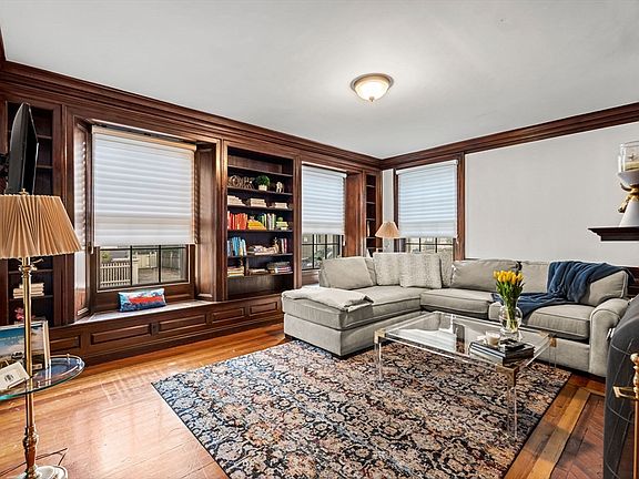4th image of 7 Hamilton St APT 2