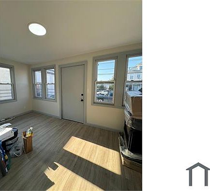 1st image of 242 Lawrence Ave Floor 1