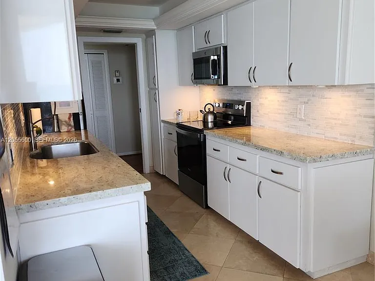 5460 N Ocean Dr #4B — Photo 17