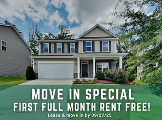 3208 Emerald Ridge Ct, Raleigh, NC 27616