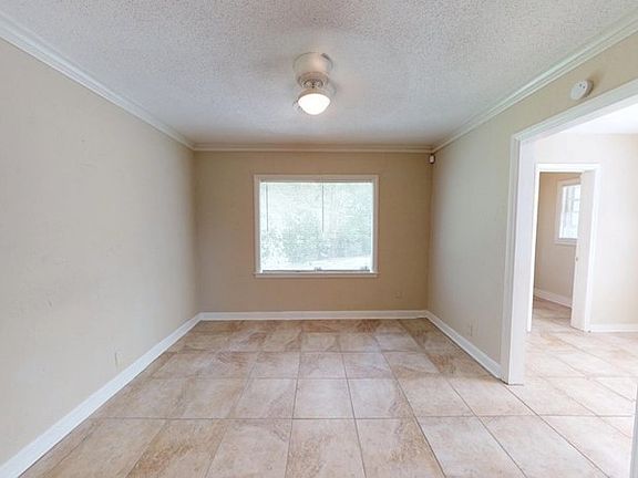 4th image of 3456 Kimball Ave