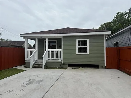 3111 Diana St Photo 1