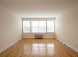 40 Constitution Way APT 202, Jersey City, NJ 07305