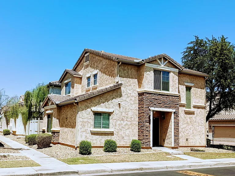 2348 N 84th Dr — Photo 38