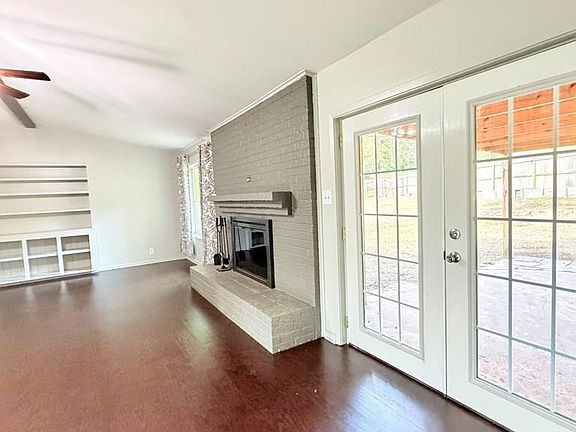 5th image of 107 Woodland Lake Dr