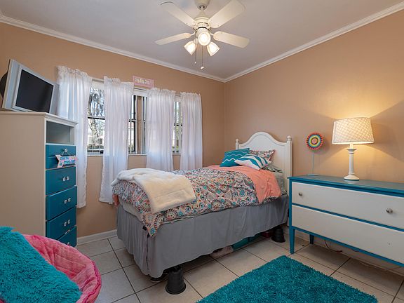 5th image of 116 Ashley Dr