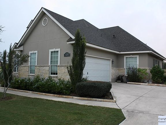 2nd image of 1209 Bordeaux Ln