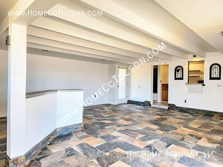 7424 N La Canada Dr #C — Photo 5