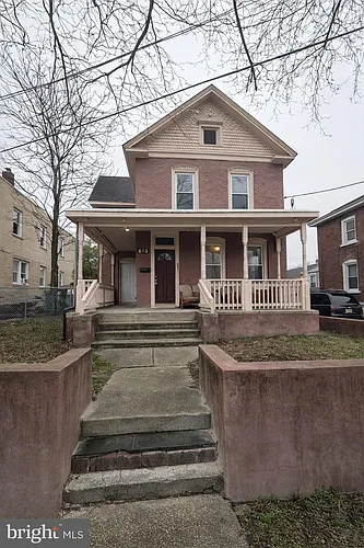 615 S 7th St Photo 1