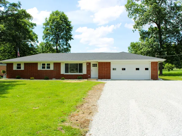 4520 W Sunset Glades Blvd, North Vernon, IN 47265