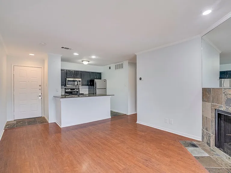 8888 Tallwood Dr #2206 — Photo 4