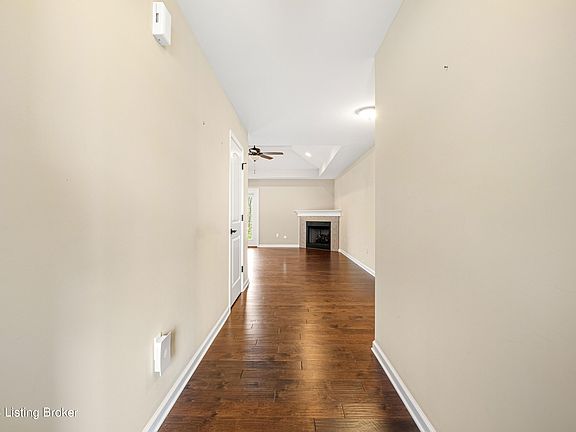 4th image of 146 Dogwood Villa Dr