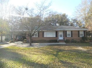 1618 Highland Ave, Dublin, GA 31021