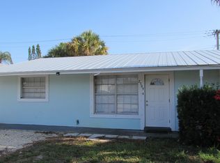 2399 NE Rustic Way, Jensen Beach, FL 34957