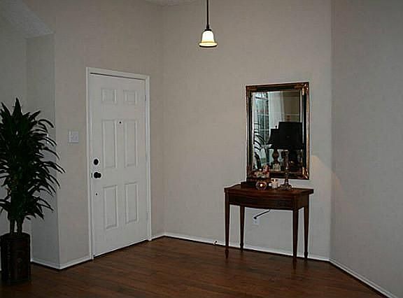 5th image of 918 Blossomwood Ct