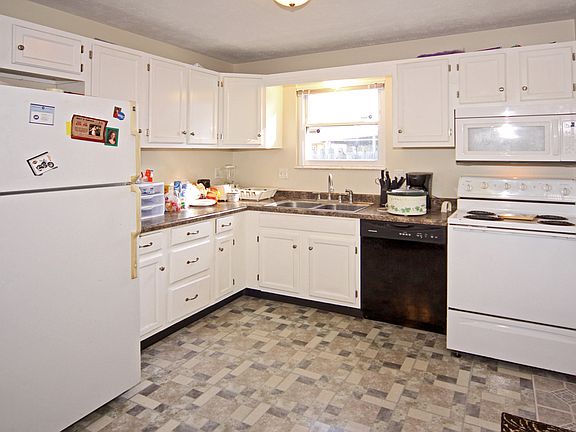 4th image of 5432 Yucatan Dr