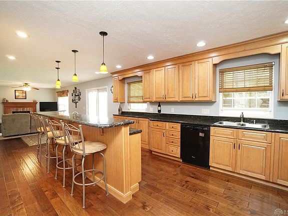 5th image of 6729 Woodland Trace Ct