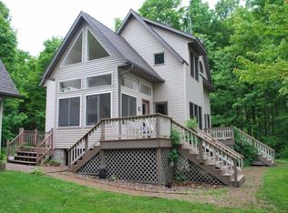 2042 Red Fox Trl, Crandon, WI 54520