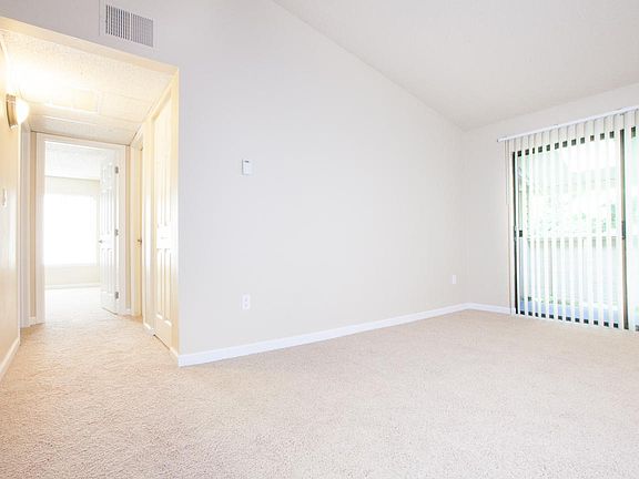 2nd image of 3315 115th Ave NE #1151
