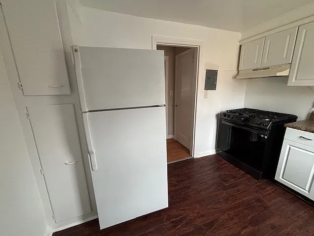 331 Carroll St — Photo 8