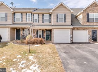 46 Fuzzy Tail Dr, Ranson, WV 25438