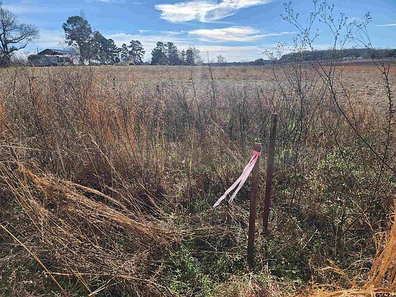 4th image of 388 County Road 3211