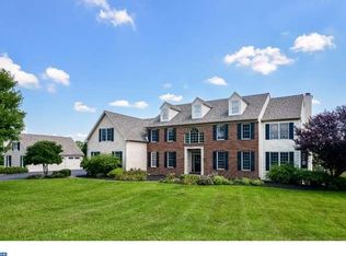 2 Maple Ridge Way, West Chester, PA 19382