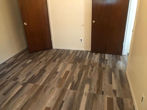 2nd image of 3303 Gunther Ave #1