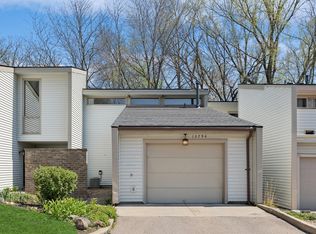 13794 Heywood Ct, Apple Valley, MN 55124