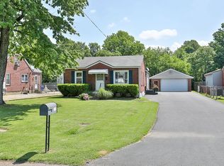 4923 Lagoona Dr, Louisville, KY 40219
