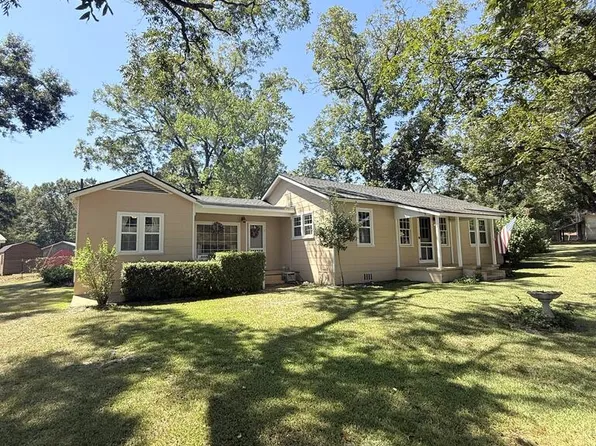 10605 County Road 1101, Goshen, AL 36035